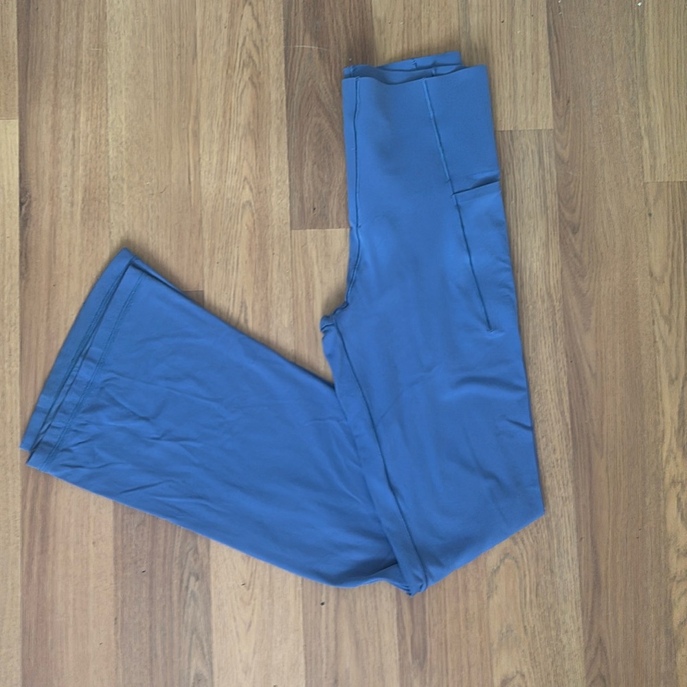 Aerie Blue Flared Leggings with pockets